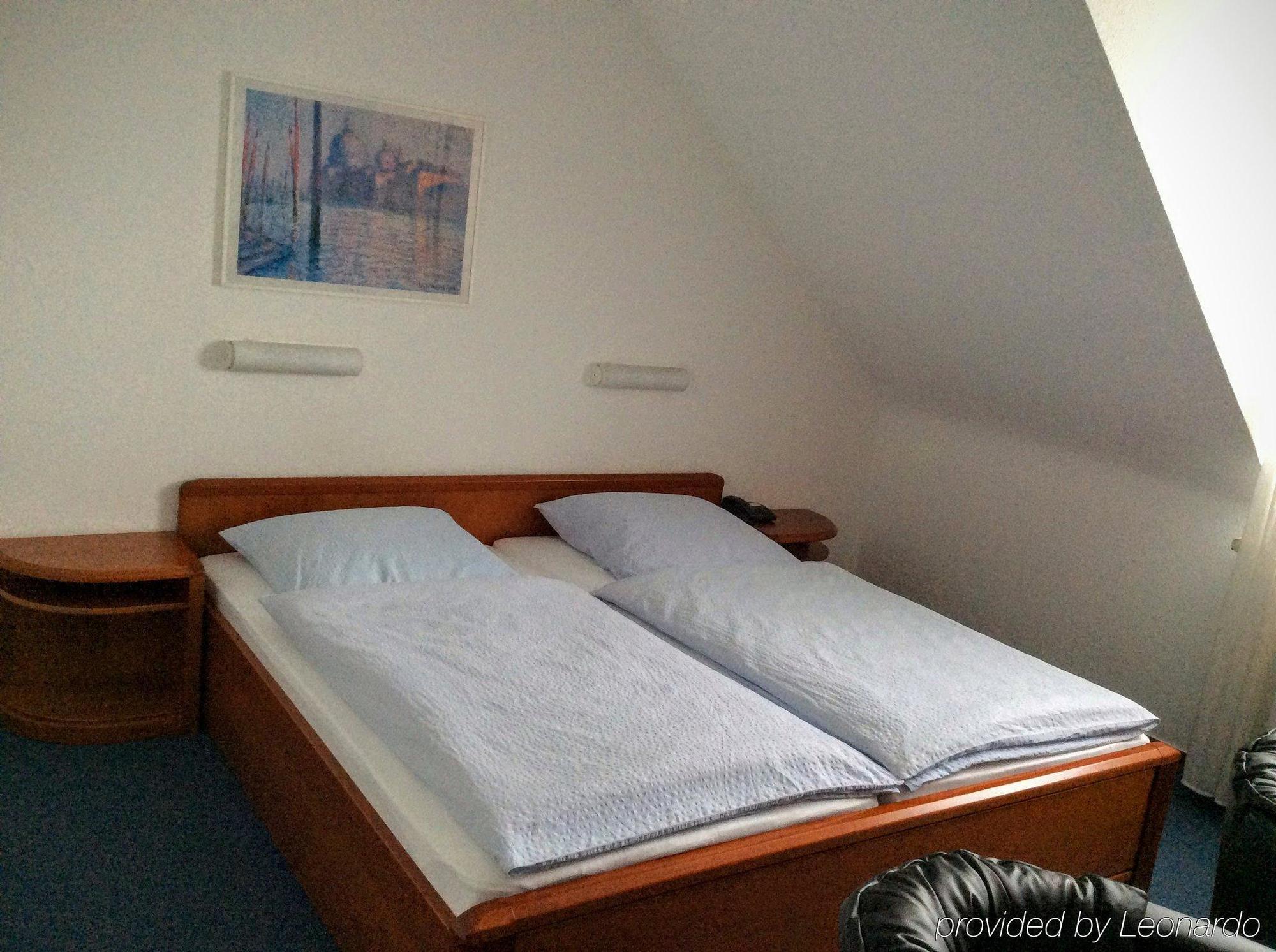 Hotel Alt Büttgen Kaarst Exterior foto